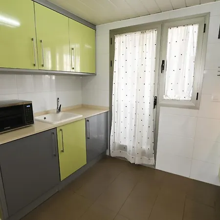 Apartman Edificio Borumbot *